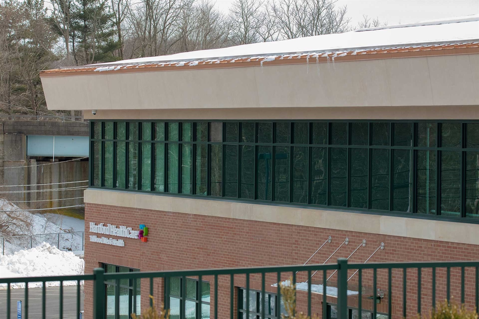 Hartford Healthcare Chose Color Snap® to Protect Walkways