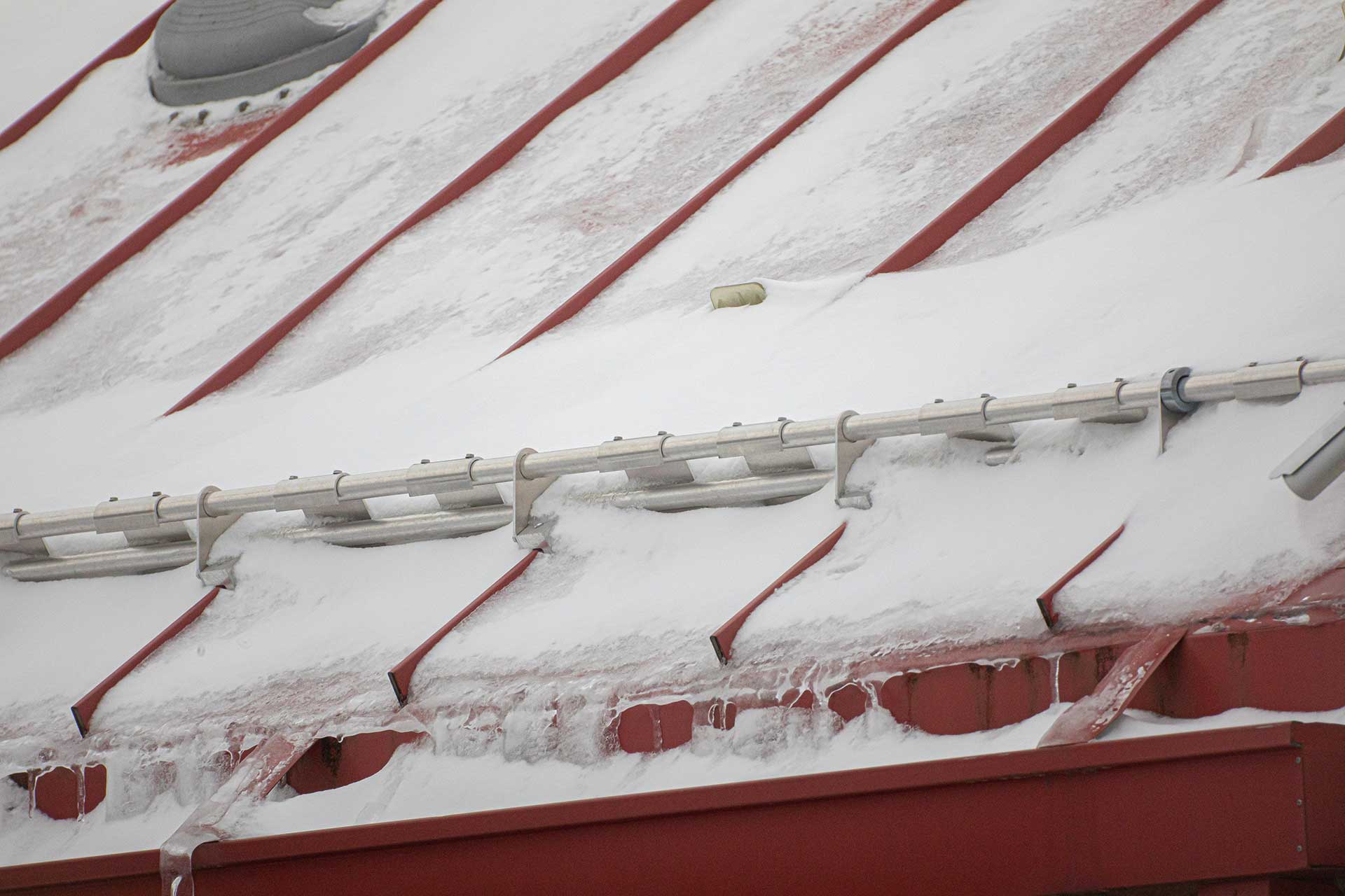 Water Works Car Wash chose 2-bar snow retention to...