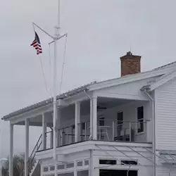Carlson's Landing building with AceClamp’s 2-bar snow retention