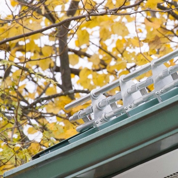 AceClamp Snow Bars: Quality aluminum parts for lifetime protection.
