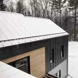 AceClamp Color Snap® snow retention on Hunter's Hollow metal roof